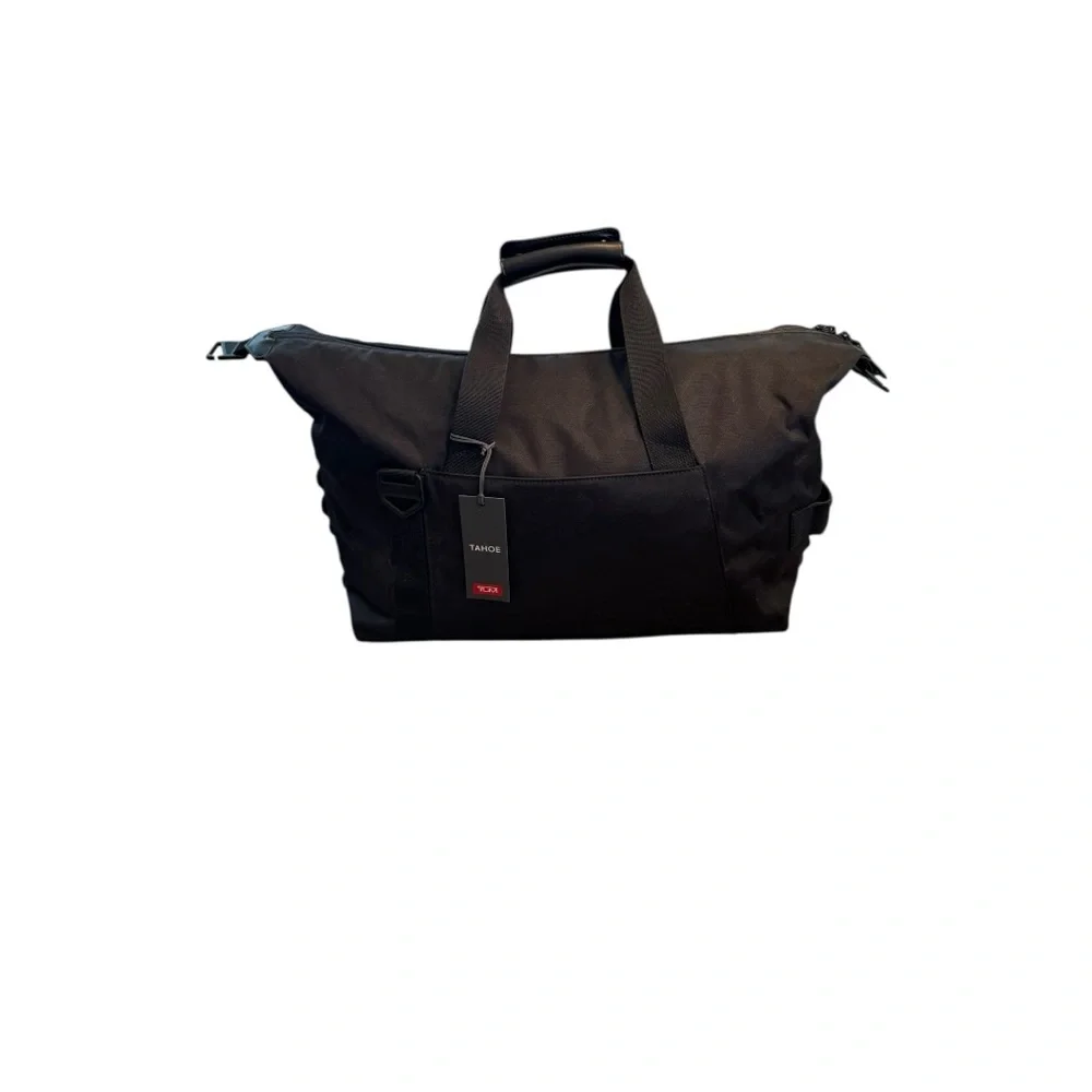 Tumi Sonoma Day Duffel Bag in Black New